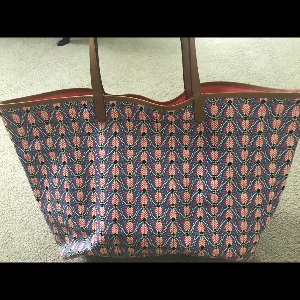 Stella & Dot reversal tote!